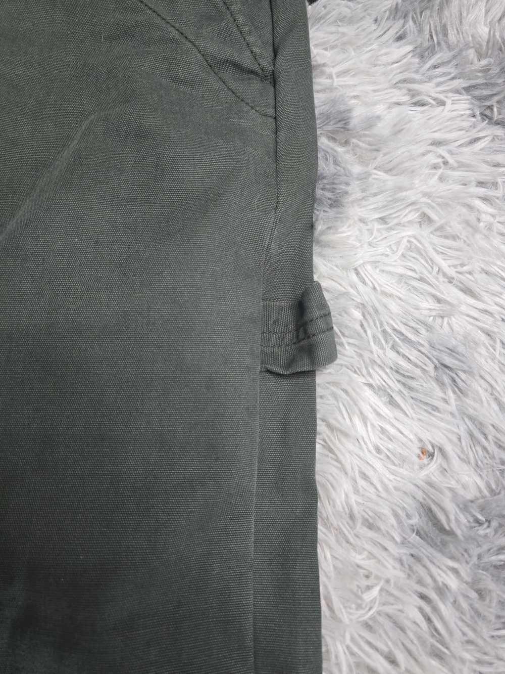 Vans Women's Cargo Pants in Dark Olive Green, Size 26 - Picture 3 of 9